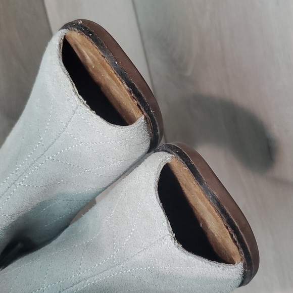 Toms Women Ankle Suede Block Heels Peep Toe Shoes boots sz 7 - Picture 5 of 15